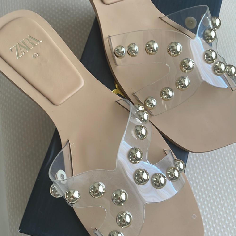 Zara sandals size 9